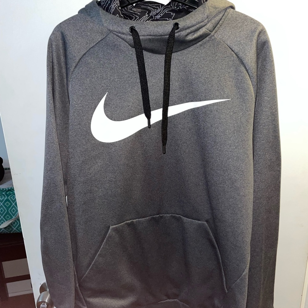 Nike Dri-Fit hoodie sweatshirt